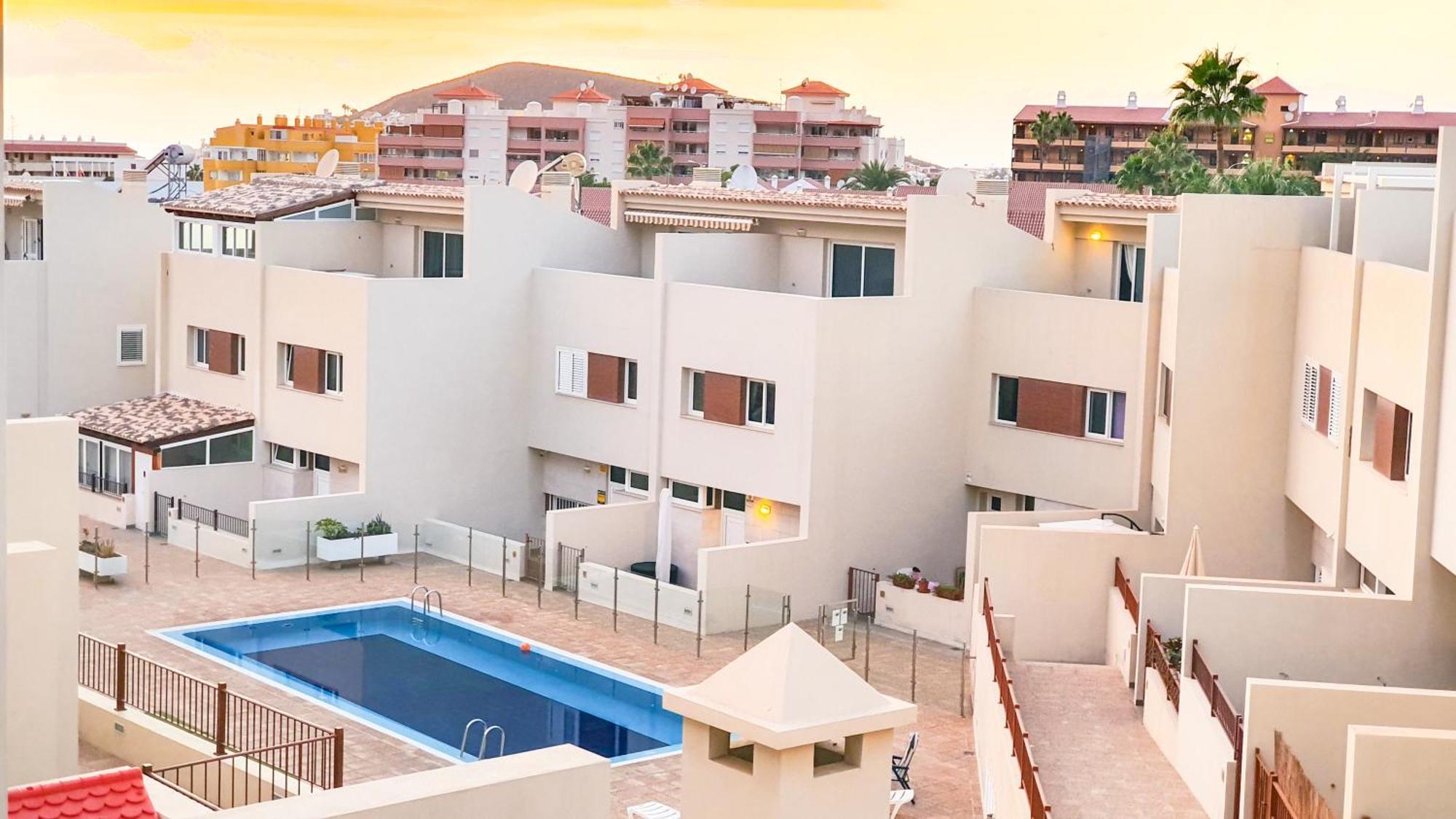 4-bedroom Corales With Jacuzzi, Garden, Close To Everything Villa
