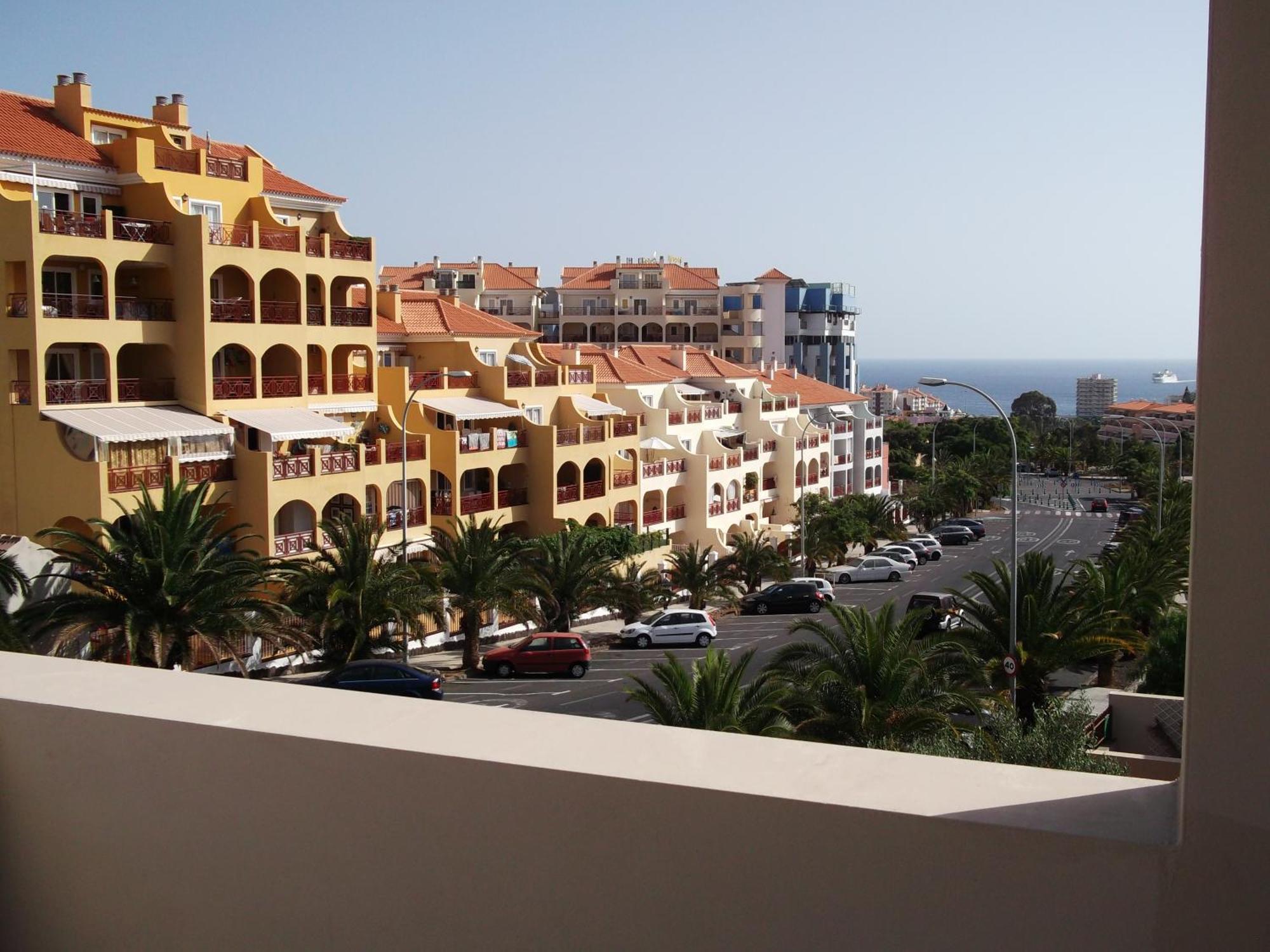 4-bedroom Corales With Jacuzzi, Garden, Close To Everything Villa *