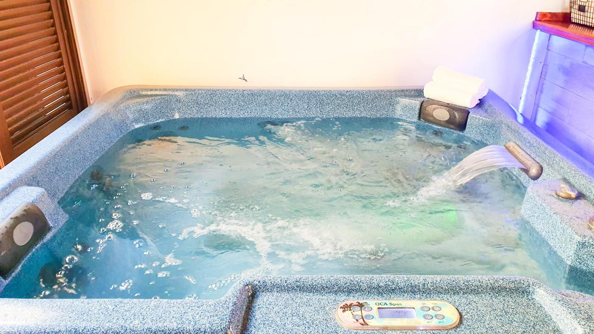 4-bedroom Corales With Jacuzzi, Garden, Close To Everything Villa Los Cristianos (Tenerife)