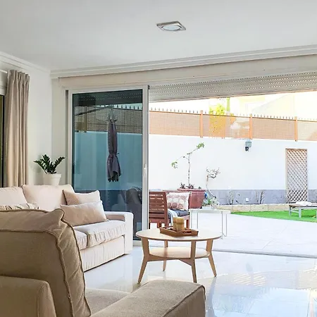 4-Bedroom Villa Los Corales With Jacuzzi, Garden, Close To Everything Los Cristianos  Exterior photo