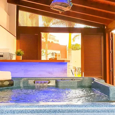 4-Bedroom Villa Los Corales With Jacuzzi, Garden, Close To Everything Los Cristianos  Exterior photo