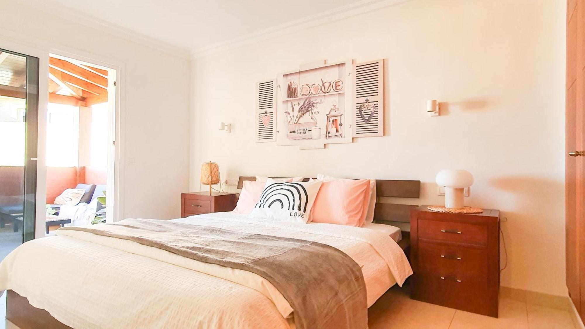 4-bedroom Corales With Jacuzzi, Garden, Close To Everything Villa *