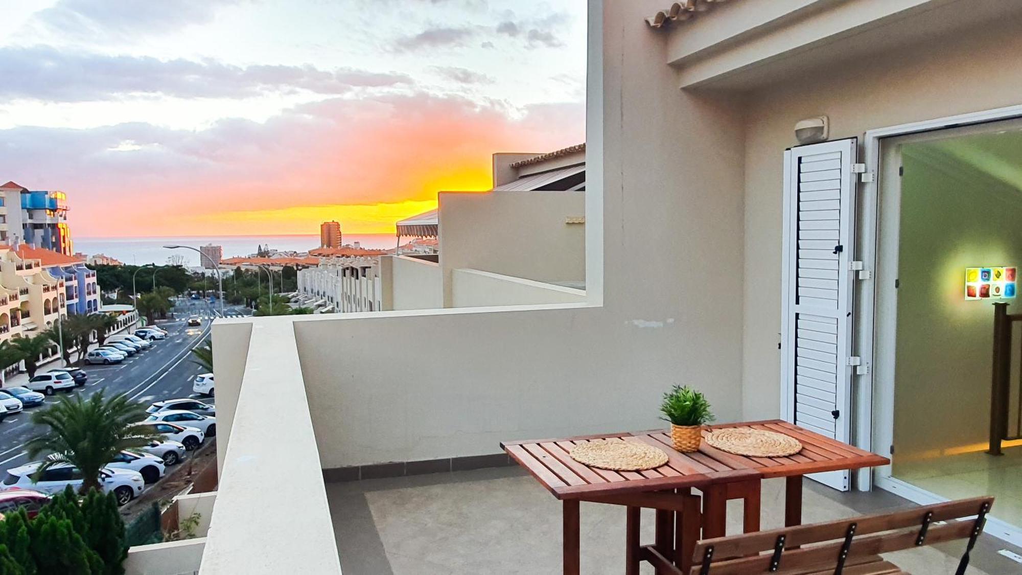 4-bedroom Corales With Jacuzzi, Garden, Close To Everything *