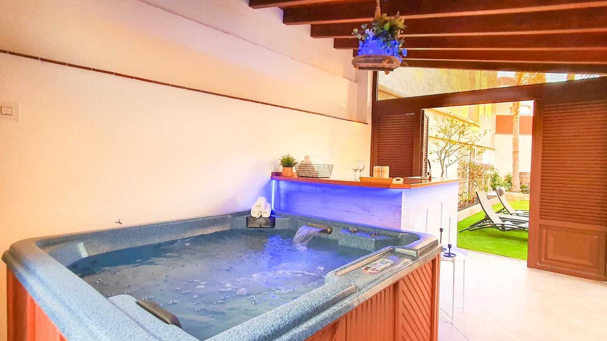 4-bedroom Corales With Jacuzzi, Garden, Close To Everything * Los Cristianos (Tenerife)